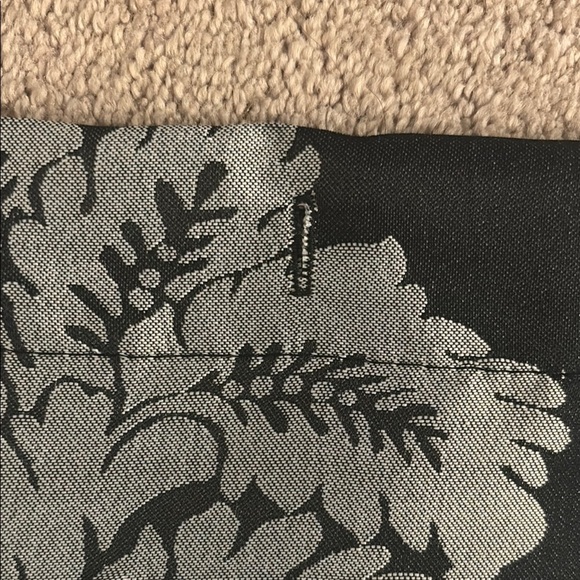 Elegant Black and Gray Damask Fabric shower curtain - Picture 3 of 6